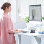 Logitech MX Vertical Wireless Mouse – Ergonomic Design Reduces Muscle Strain, Move Content Between 3 Windows and Apple Computers, Rechargeable, Graphite - Image 5