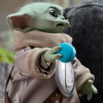 STAR WARS Ultimate Grogu, 1:1 Scale Premium Animatronic, Limited Edition Life-Size Replica Ages 14+ - Image 4