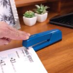Swingline Stapler, 30 Sheet Capacity, 747 Classic Desktop Stapler, Jam Free, Metal, True Blue (74724) - Image 3