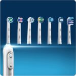 Oral B Cross Action Replacement Electric Toothbrush Heads x4 - Image 3