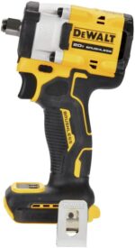 DEWALT ATOMIC 20V MAX* 1/2 in. Cordless Impact Wrench with Hog Ring Anvil (Tool Only) (DCF921B) - Image 2