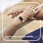 Fitbit Luxe Soft Gold Stainless Steel Case & Lunar White Band - Image 2