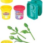 Play-Doh Flower Two Pack, Tulips, Daffodils, Sunflower & Daisies, Kids Arts & Crafts Kit, Gifts for Girls & Boys