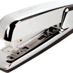 Swingline Stapler, 30 Sheet Capacity, 747 Business Stapler, Jam Free, Metal, Silver Chrome (74720)